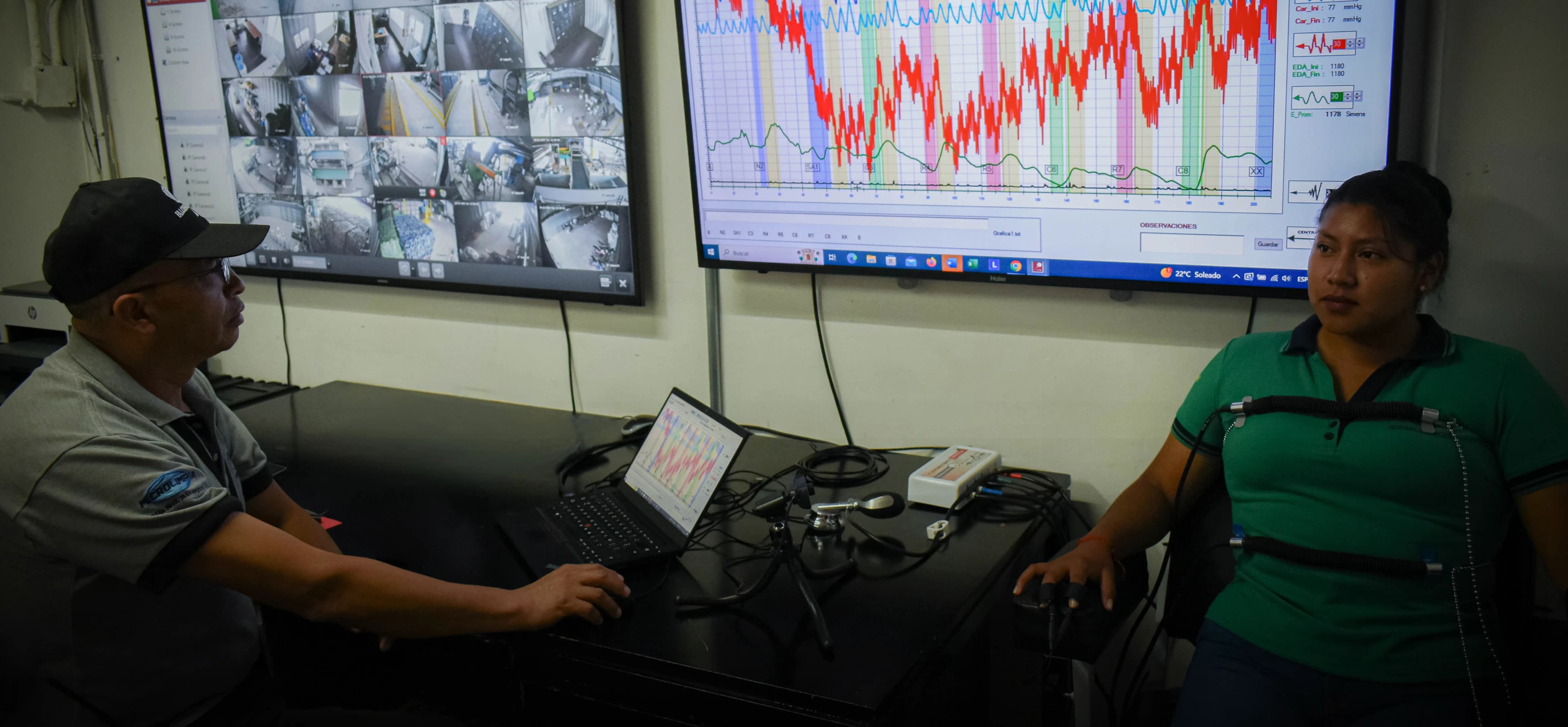 Trabaja con nosotros